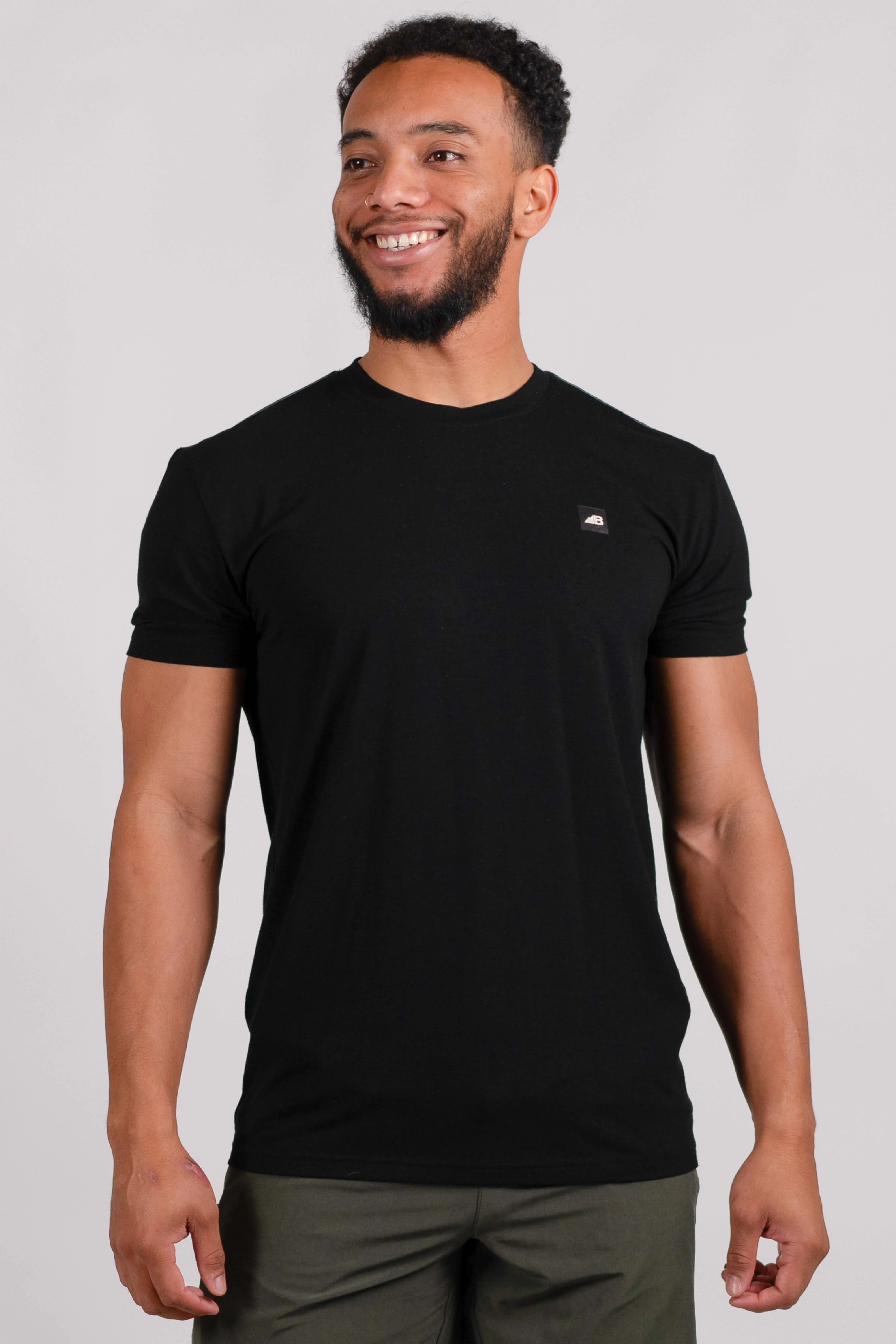 3-Pack Bundle: Men's Core Traverse Tek Tees (Size XL)