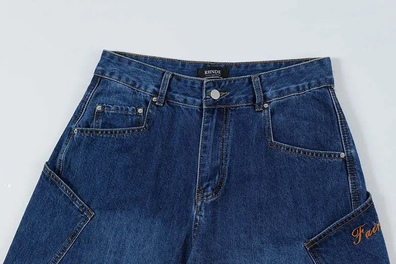 Curve Stitch | Relaxed Fit Jeans