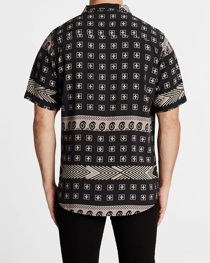 Kiss Chacey MENS SOUTHPORT RELAXED FIT SHORT SLEEVE SHIRT - BLACK PRINT