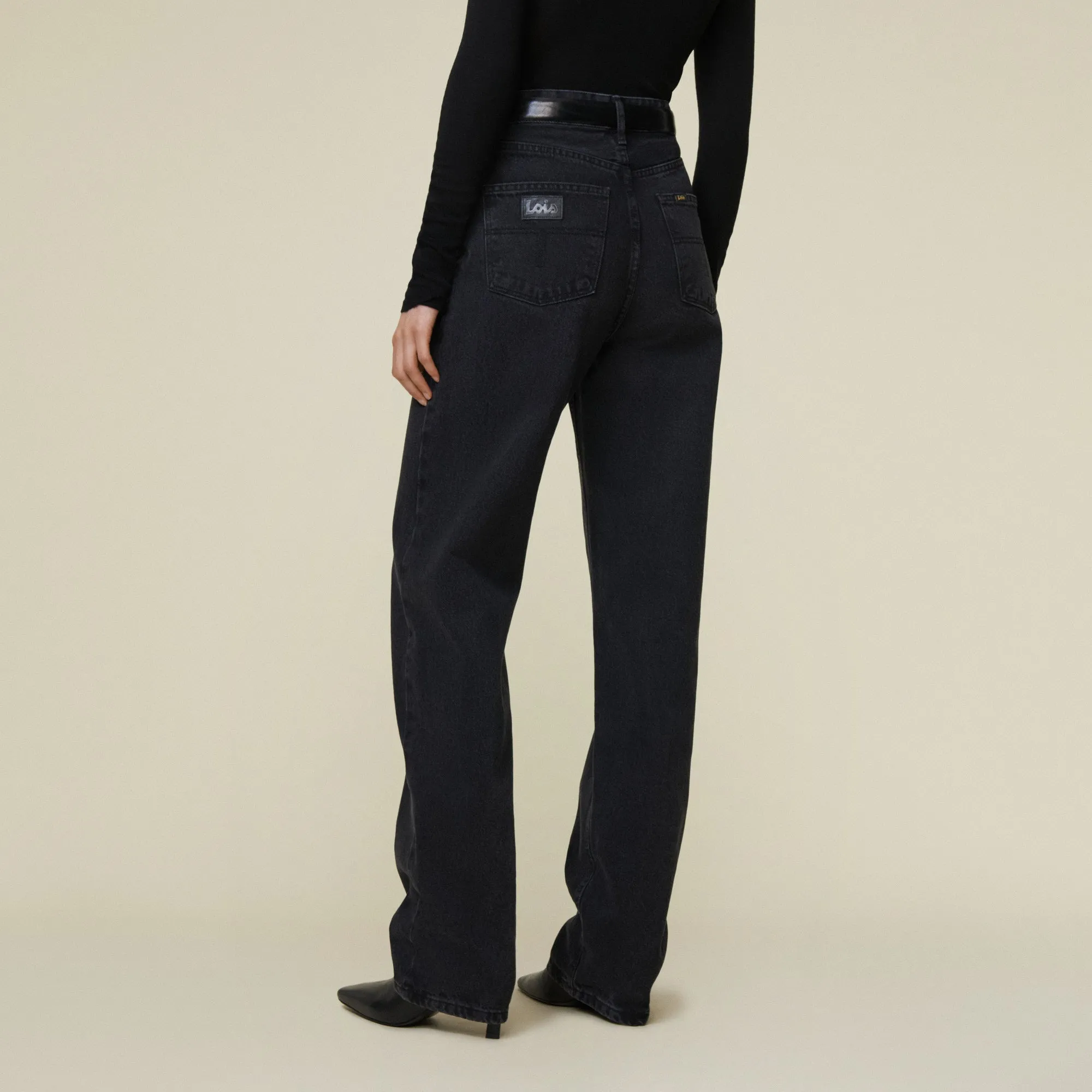 Maya Main Black - High Rise Straight Fit
