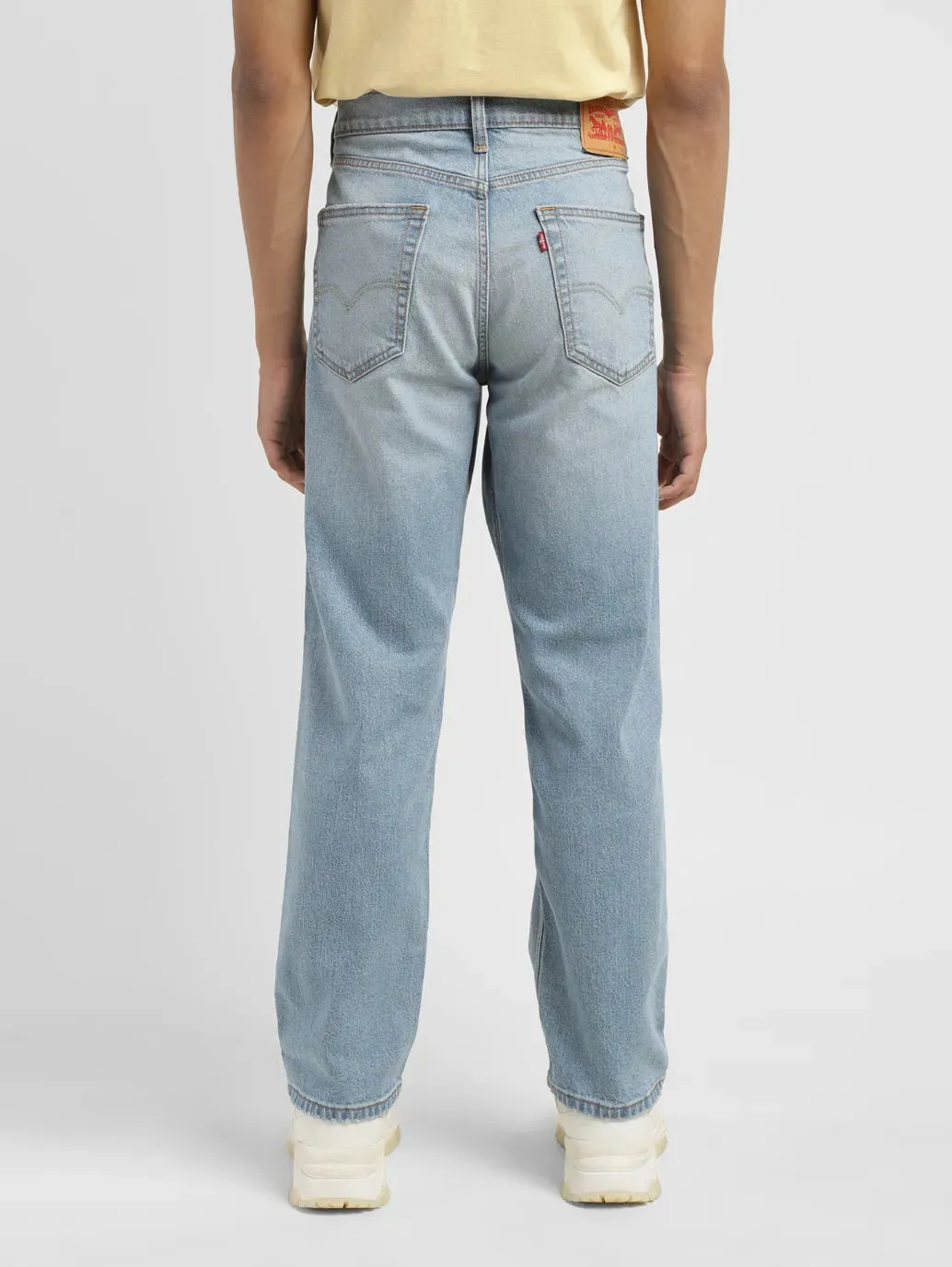 Men's 550 Light Indigo Relaxed Fit Mid Rise Jeans
