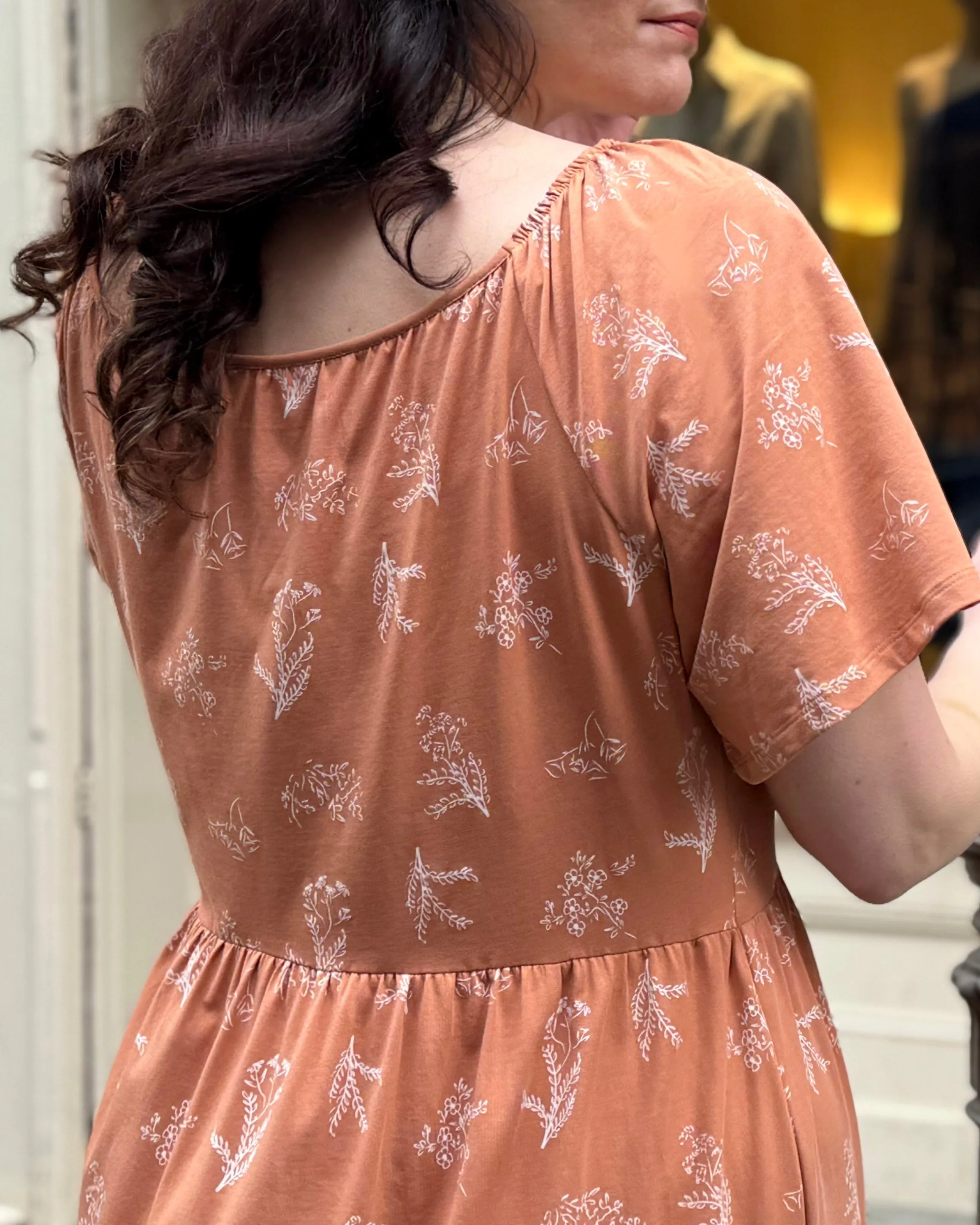 TALLY printed dress in Italian Clay/White