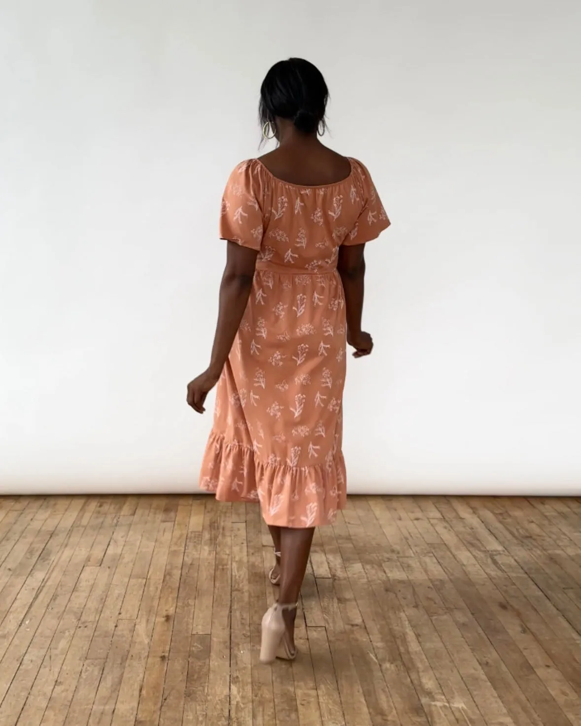 TALLY printed dress in Italian Clay/White